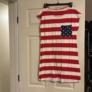 4th of July dress runs big size small